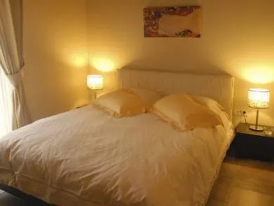 Hotel 9 Muses